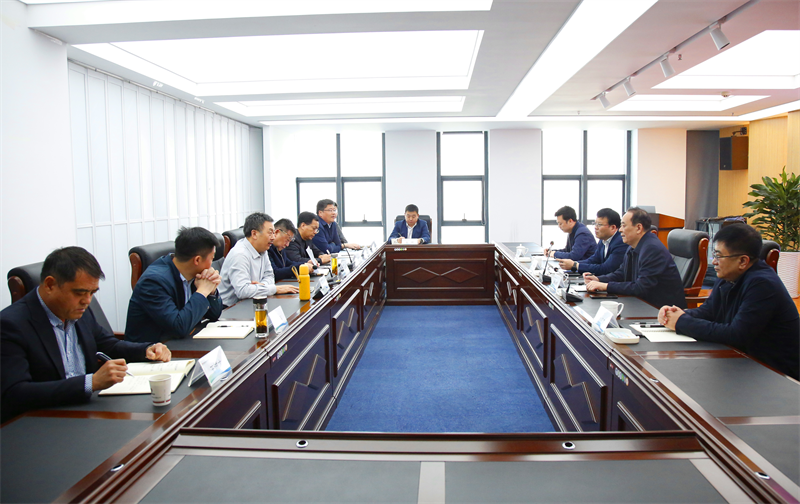 西安重裝集團(tuán)黨委書記、董事長楊會武一行到公司座談交流-1.png
