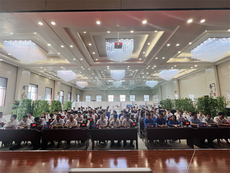 TOP.3：比學趕超！新型能源公司舉辦“學法規(guī)、抓落實、強管理”安全生產(chǎn)普法知識競賽活動.jpg
